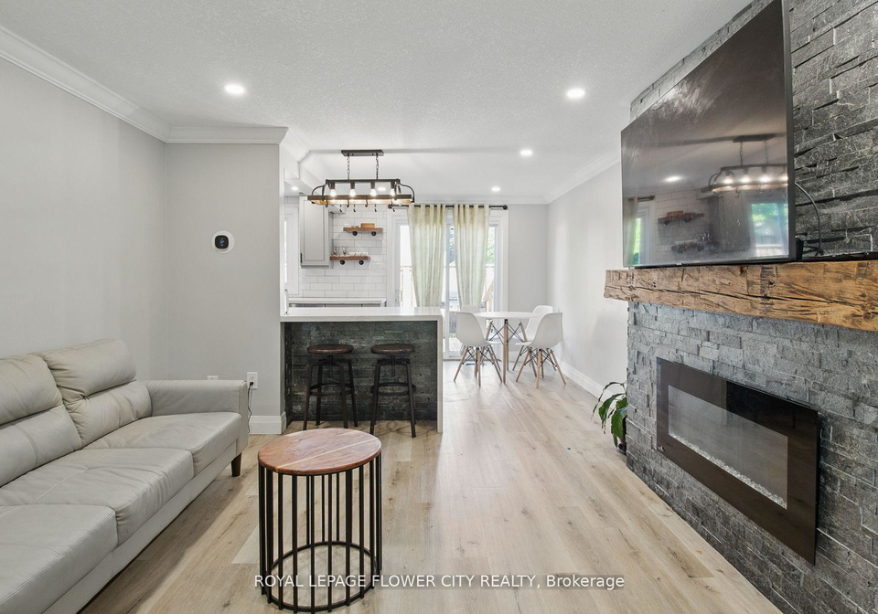 151-gateshead-crescent-hamilton-ontario-x12203857