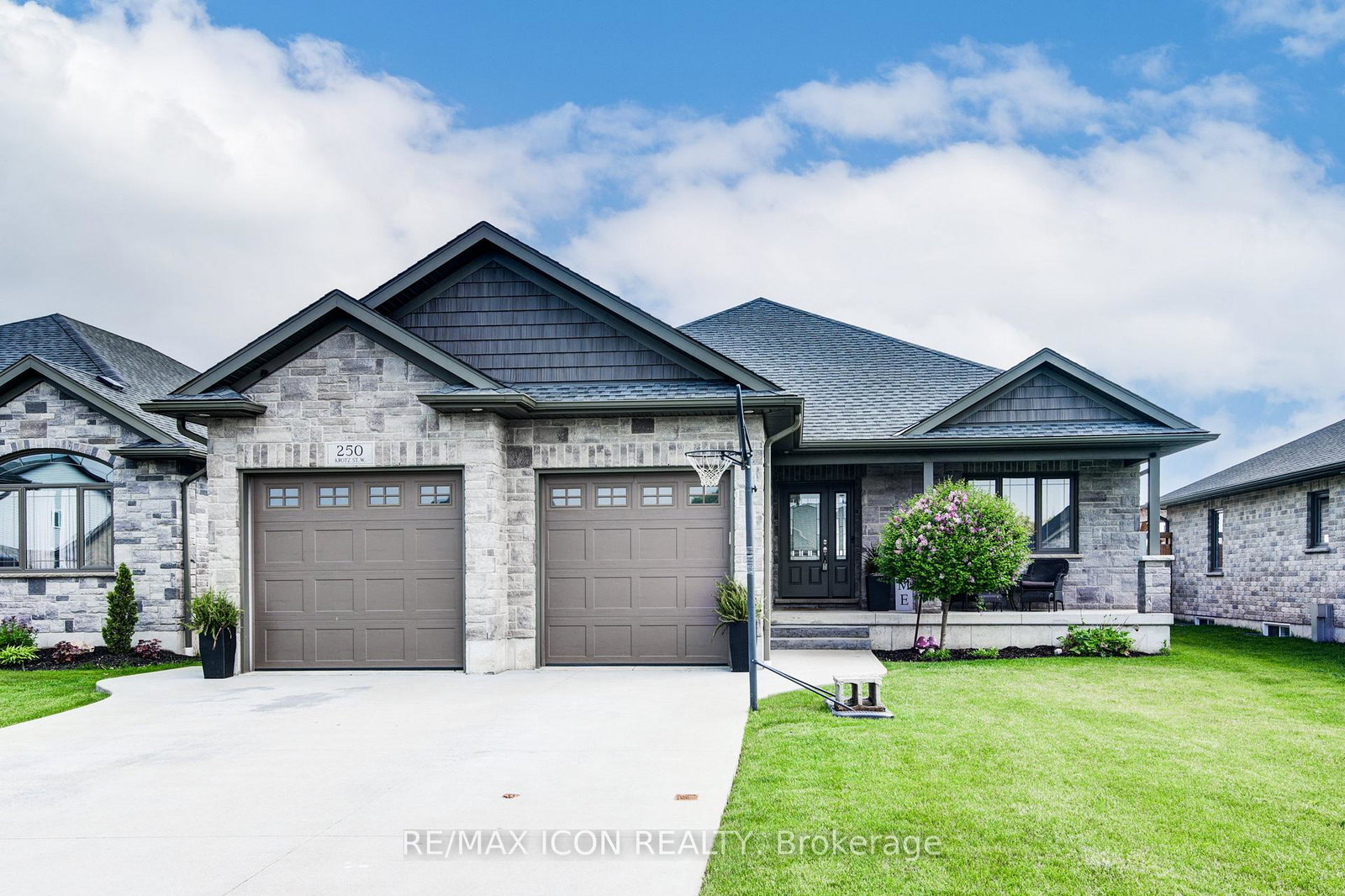 250-krotz-street-w-north-perth-ontario-x12203874