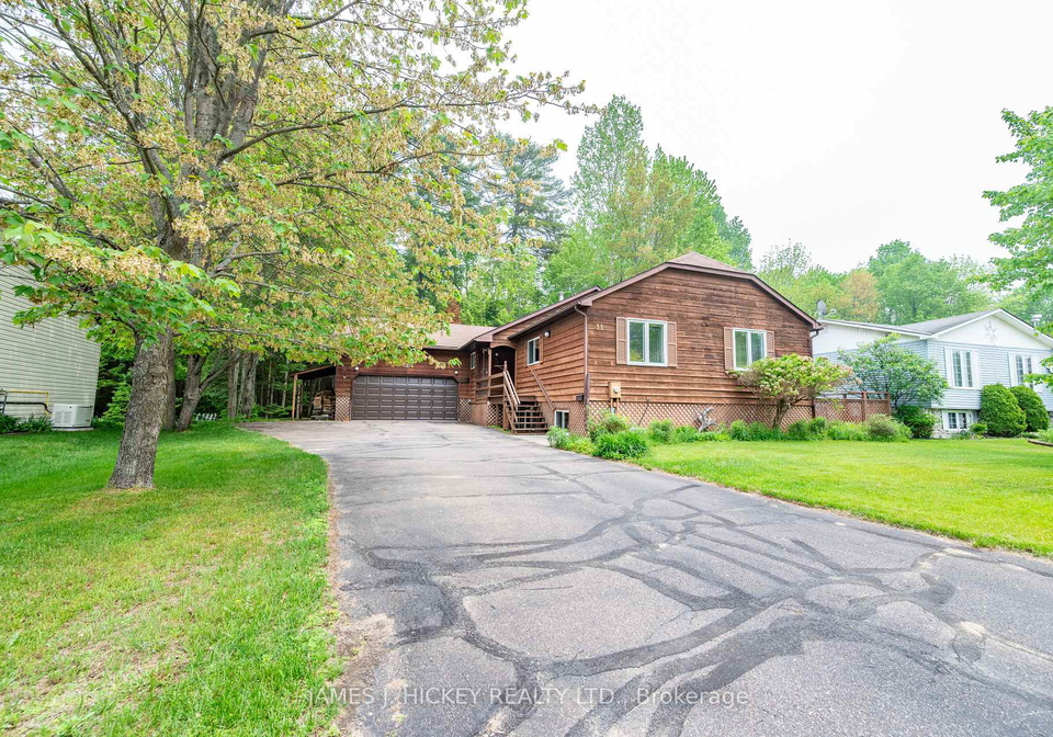 11-banting-drive-deep-river-ontario-x12204172