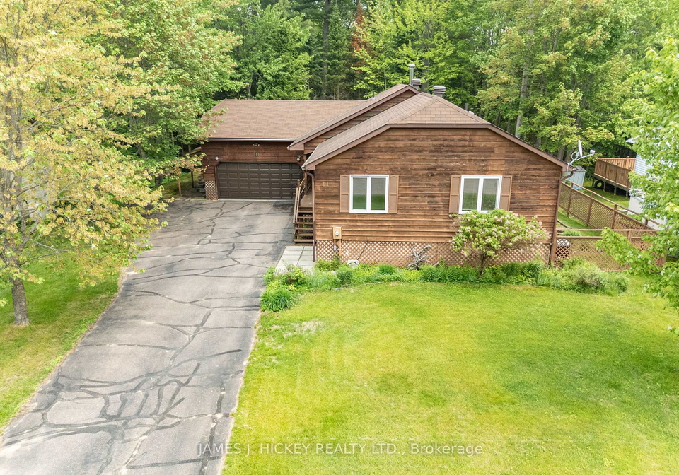 11-banting-drive-deep-river-ontario-x12204172