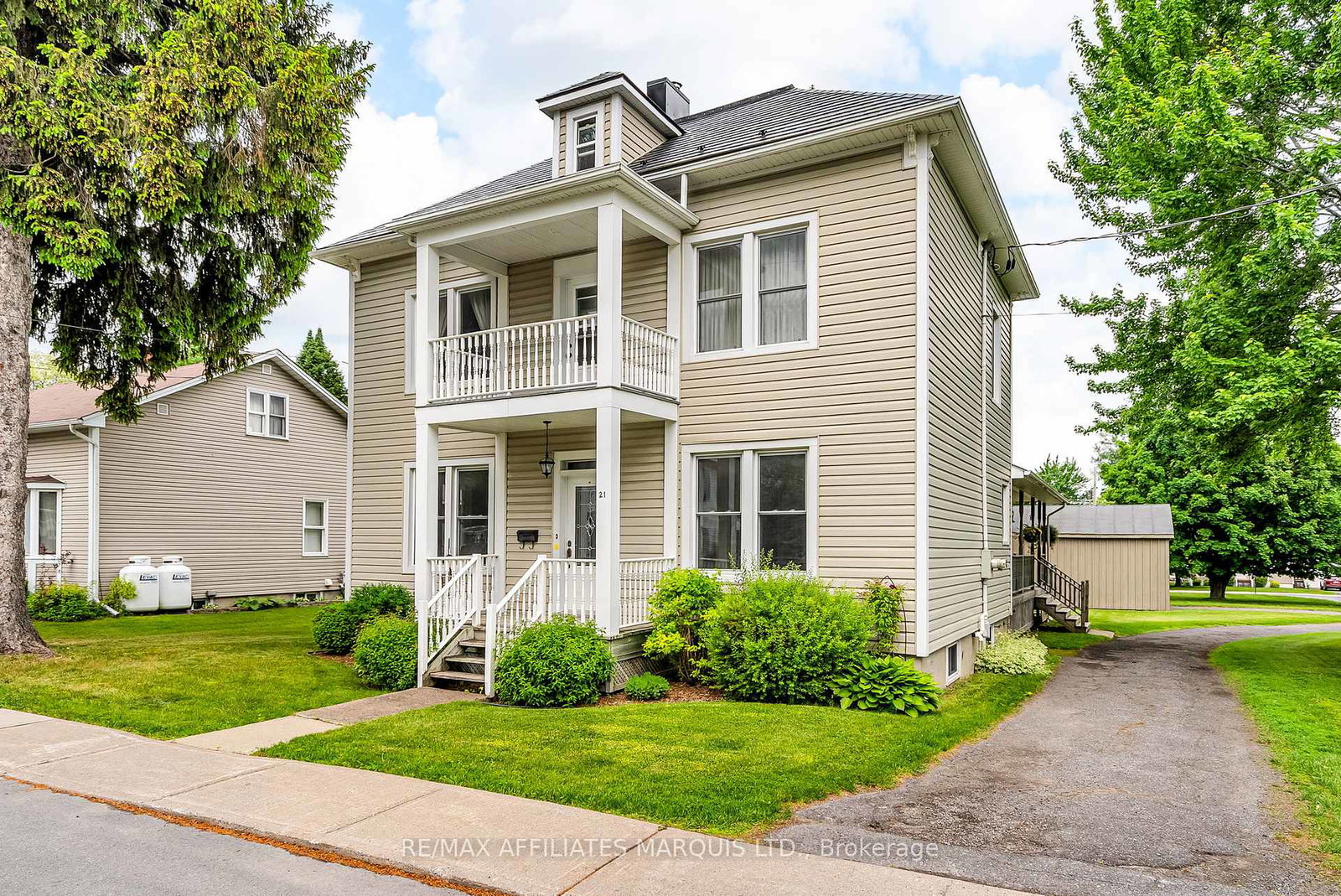 21-peter-street-north-glengarry-ontario-x12204344