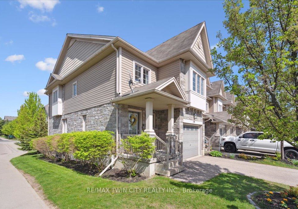 6-upper-mercer-street-kitchener-ontario-x12204533