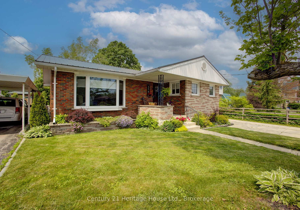 376-lambton-street-e-west-grey-ontario-x12204692