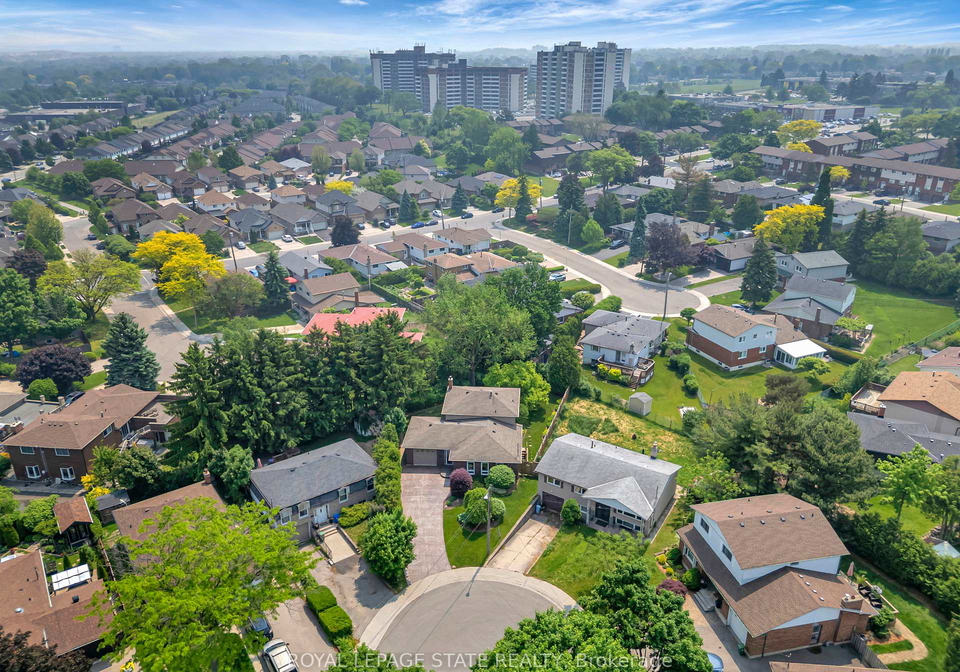 31-rialto-court-hamilton-ontario-x12204761