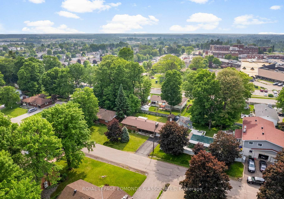 610-glenwood-drive-pembroke-ontario-x12204781