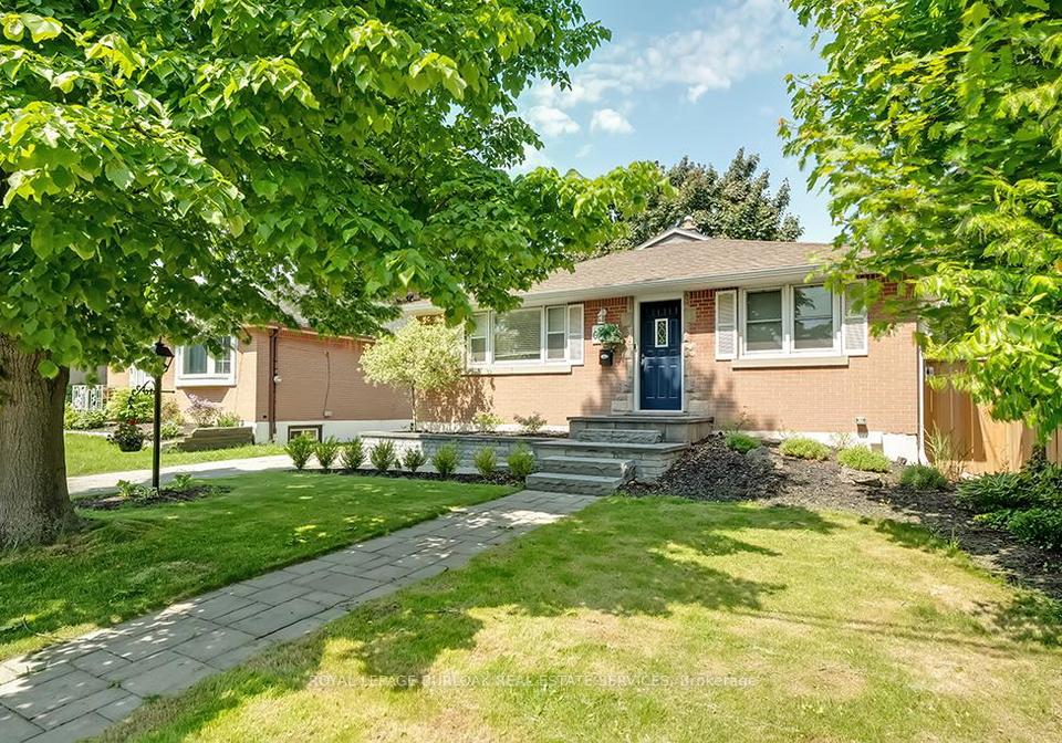 66-east-41st-street-hamilton-ontario-x12204840