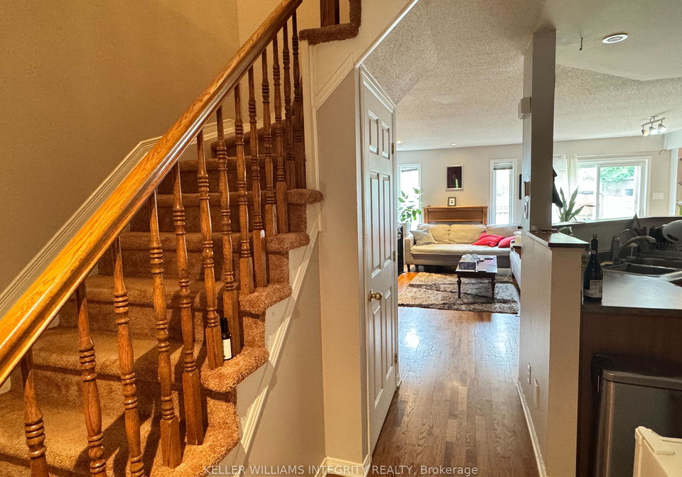 5-santa-cruz-private-ottawa-ontario-x12204945