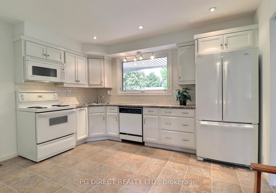23-springfield-crescent-london-south-ontario-x12205033
