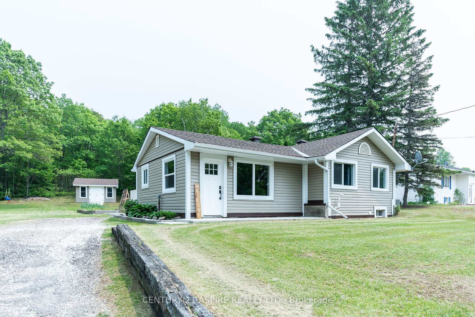 150-hunts-road-laurentian-hills-ontario-x12205239