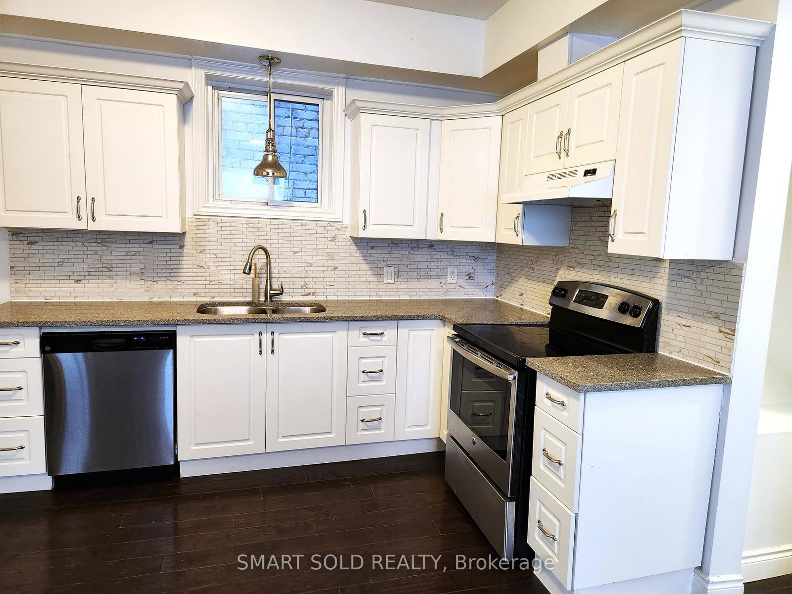 697-wilson-street-hamilton-ontario-x12205742