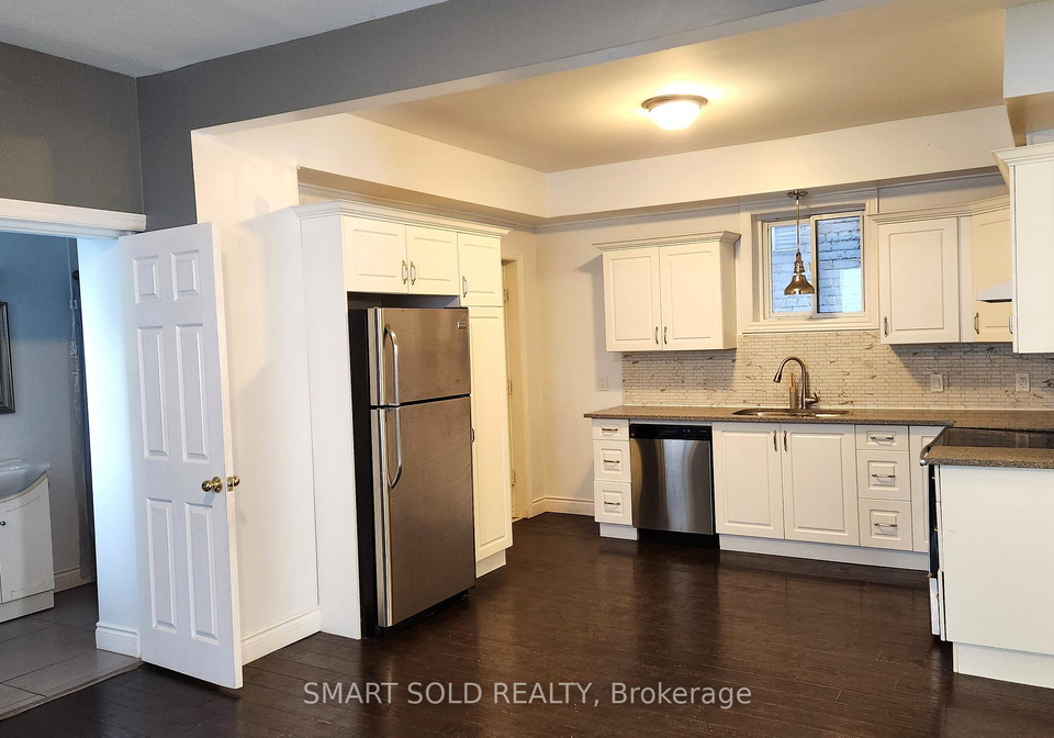 697-wilson-street-hamilton-ontario-x12205742