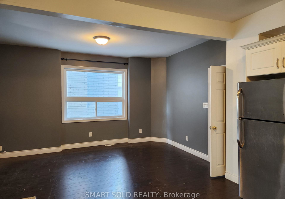 697-wilson-street-hamilton-ontario-x12205742