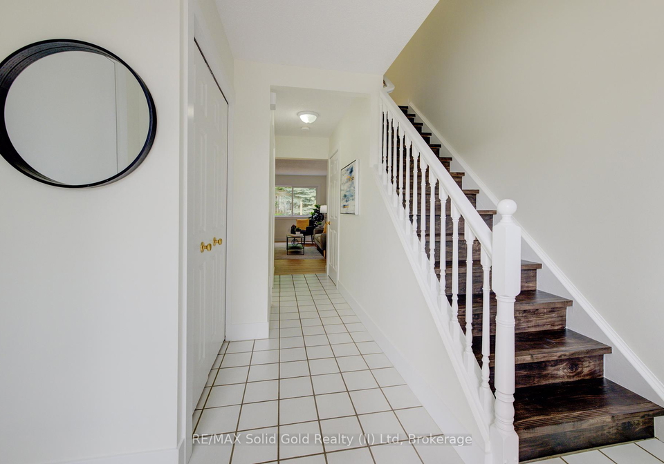 524-beechwood-drive-waterloo-ontario-x12205767