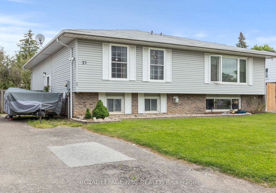 21-garfield-lane-st-catharines-ontario-x12205864