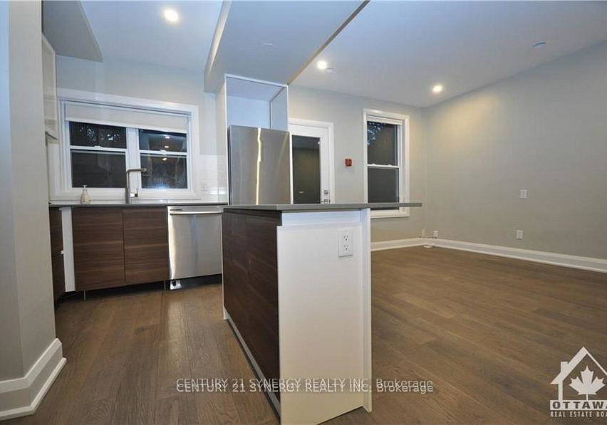 571-mcleod-street-ottawa-ontario-x12205871