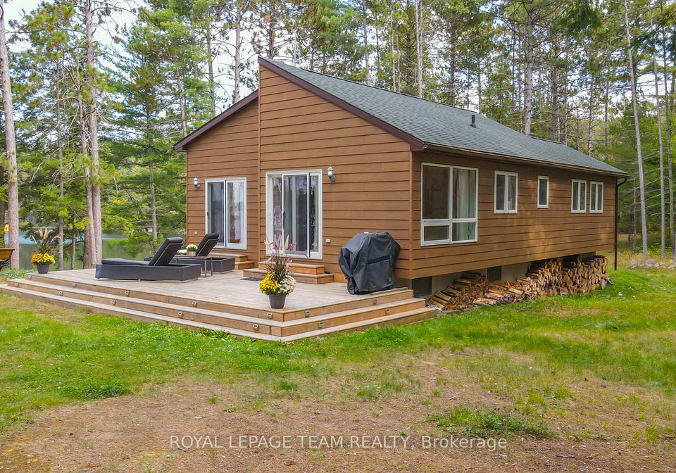 443-weglarz-road-madawaska-valley-ontario-x12205928