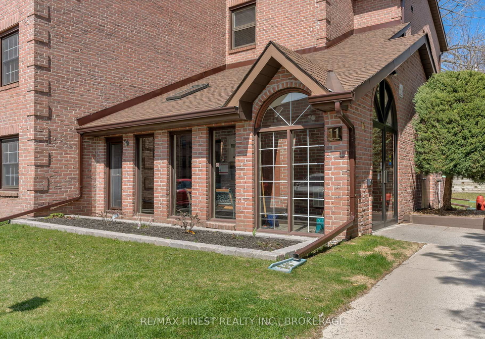 11-centre-street-s-greater-napanee-ontario-x12206142