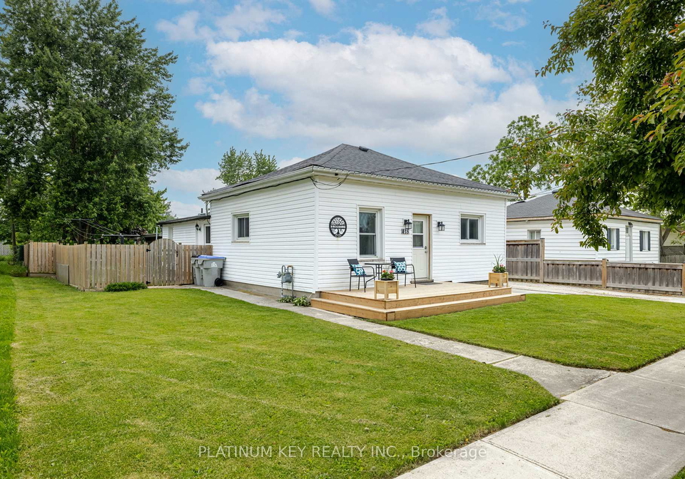 418-huron-street-warwick-ontario-x12206185