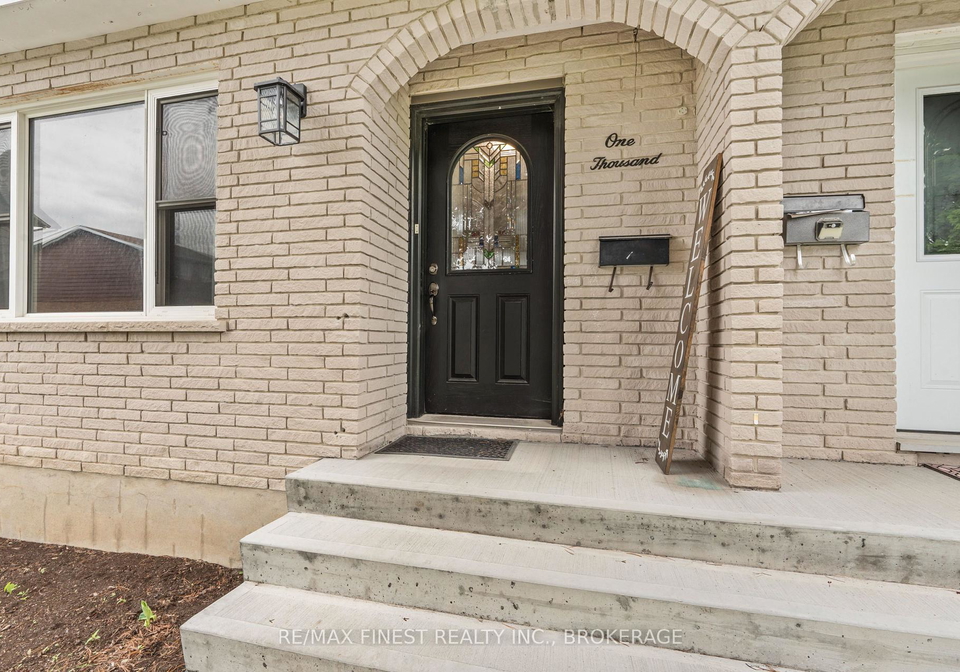1000-sprucewood-crescent-kingston-ontario-x12206322