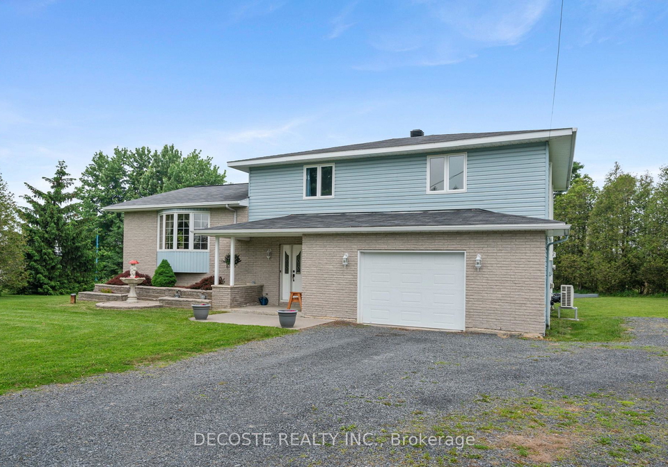 20351-pineview-crescent-south-glengarry-ontario-x12206356