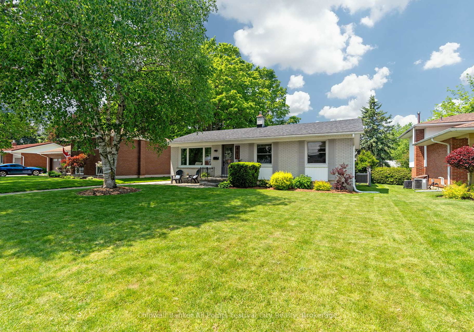 461-maple-avenue-n-north-perth-ontario-x12206611