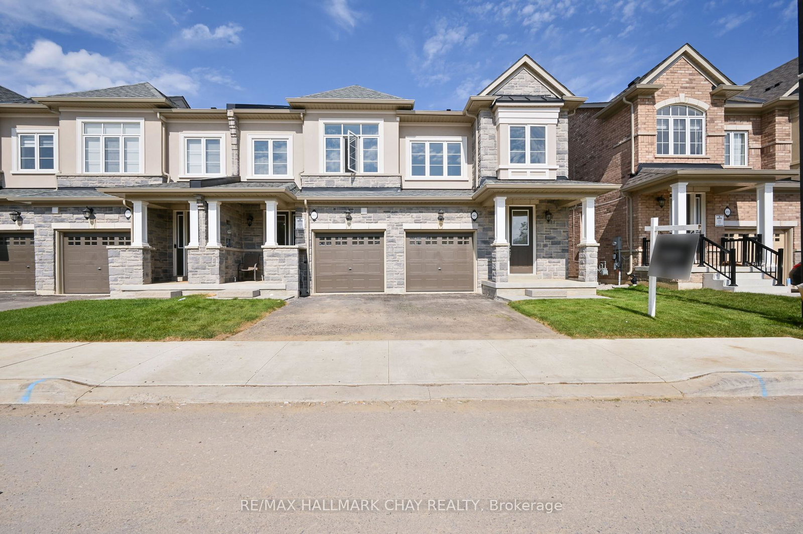 1063-garner-road-e-hamilton-ontario-x12206866