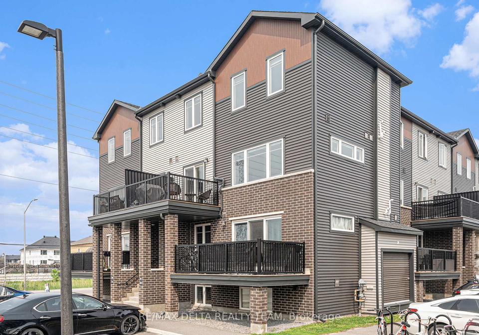 701-amberwing-private-ottawa-ontario-x12206914