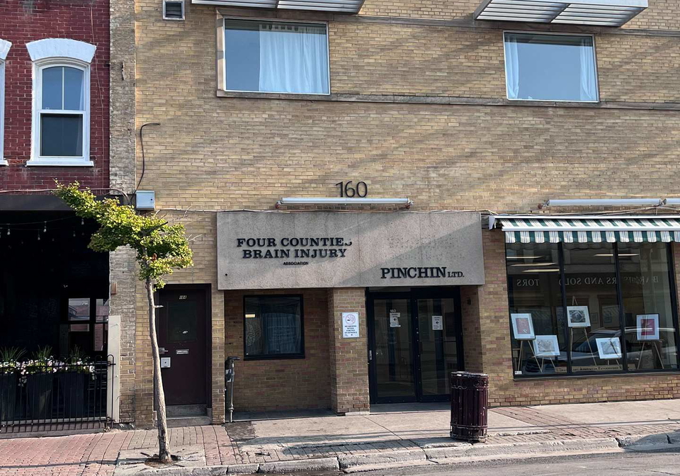 164-charlotte-street-peterborough-ontario-x12207026