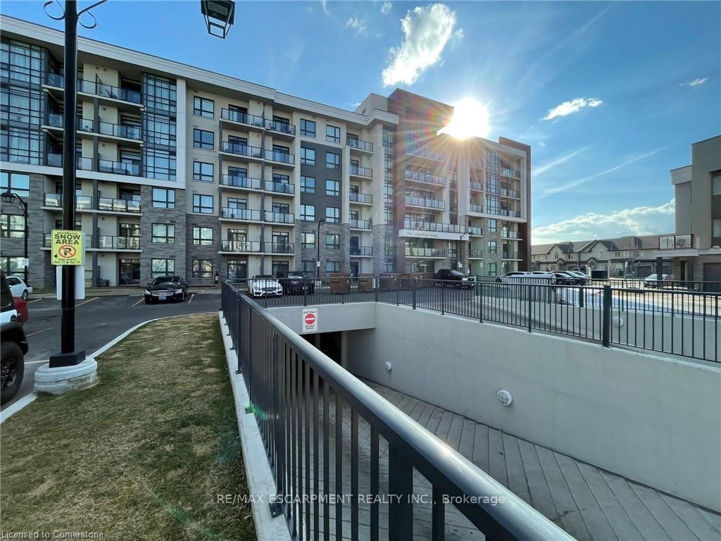 101-shoreview-place-hamilton-ontario-x12207059