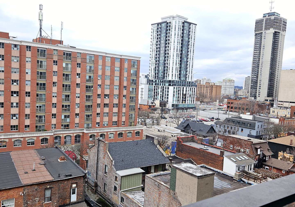 1-jarvis-street-hamilton-ontario-x12207271