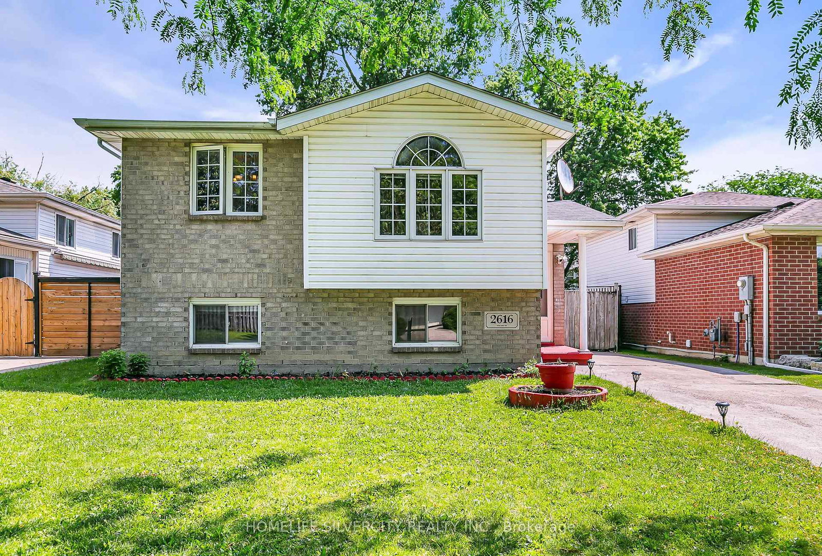 2616-allyson-avenue-windsor-ontario-x12207418