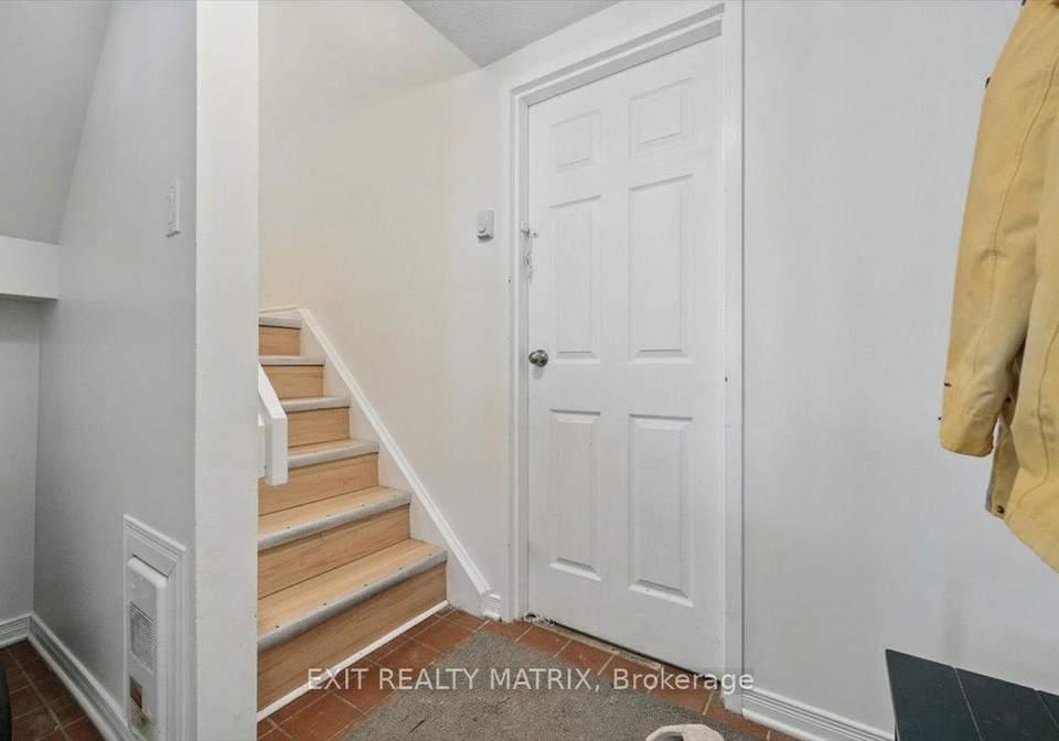 825-cahill-drive-w-ottawa-ontario-x12207879