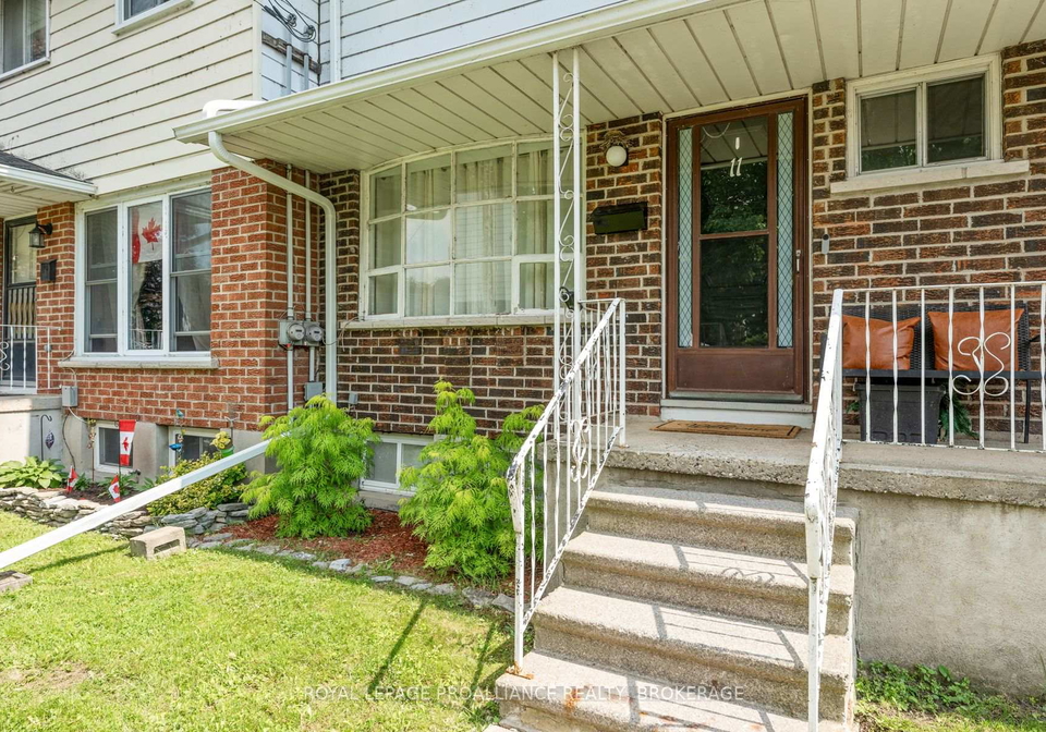 27-addington-street-loyalist-ontario-x12207889