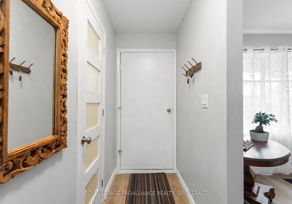 27-addington-street-loyalist-ontario-x12207889