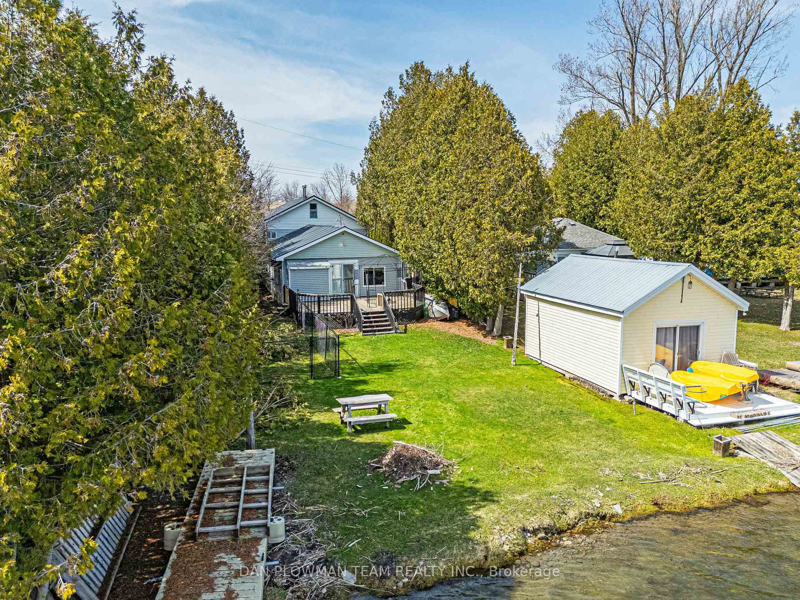 32-beach-road-kawartha-lakes-ontario-x12207976