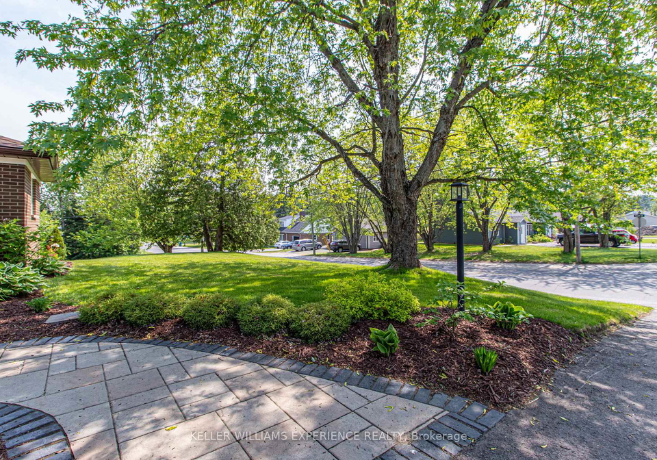 27-paget-street-sundridge-ontario-x12208125