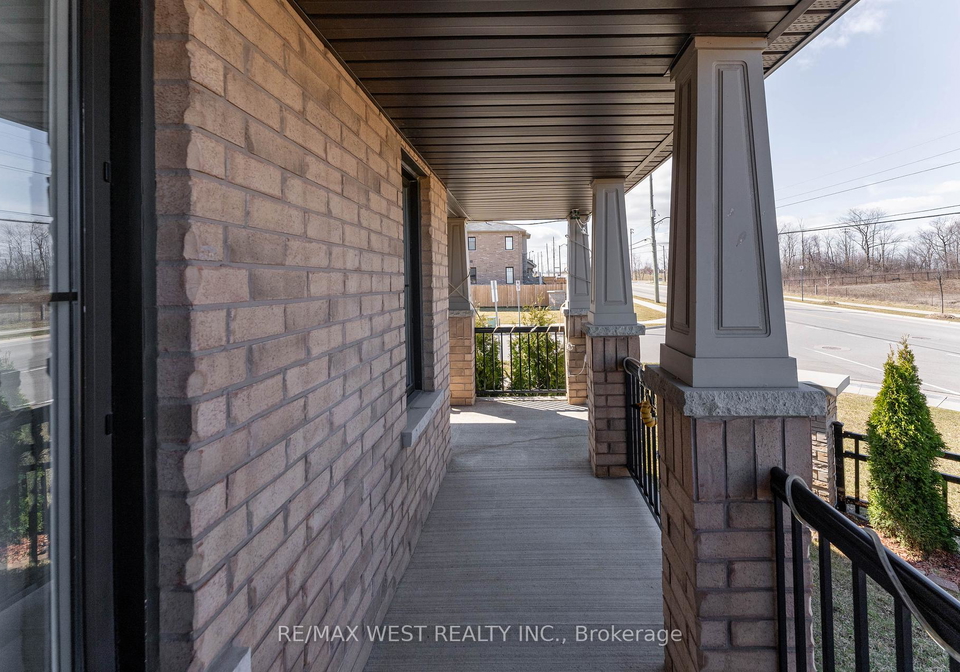 2-scarletwood-street-hamilton-ontario-x12208175
