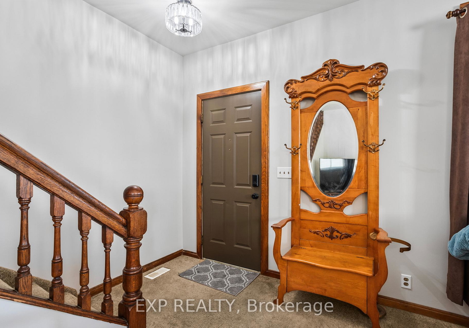 17-hume-street-london-east-ontario-x12208191