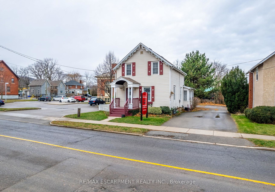 35-street-grimsby-ontario-x12208202