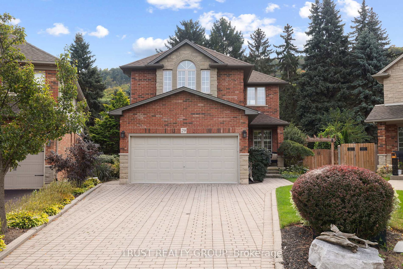 29-tamarack-court-grimsby-ontario-x12208435
