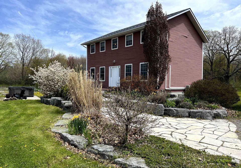 422-partridge-hollow-road-prince-edward-county-ontario-x12208447
