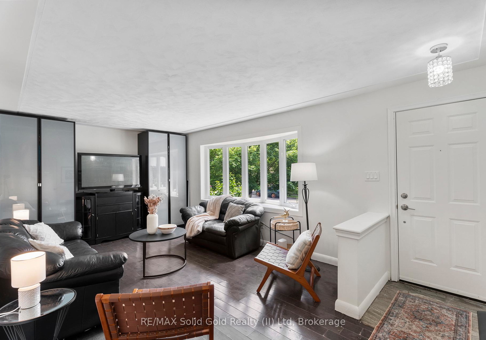 84-elgin-crescent-waterloo-ontario-x12208596