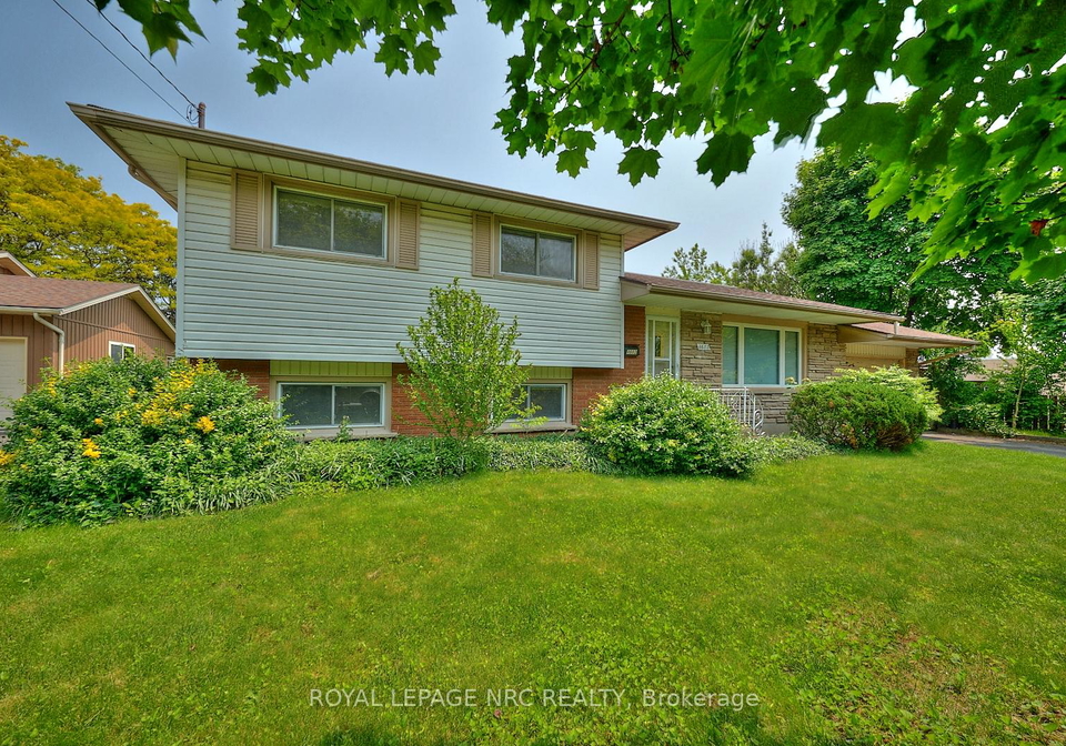 4682-pinedale-drive-niagara-falls-ontario-x12208642