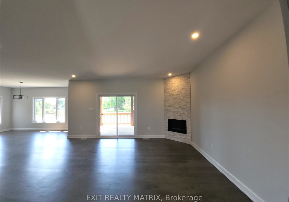 33-whitetail-avenue-south-stormont-ontario-x12208751