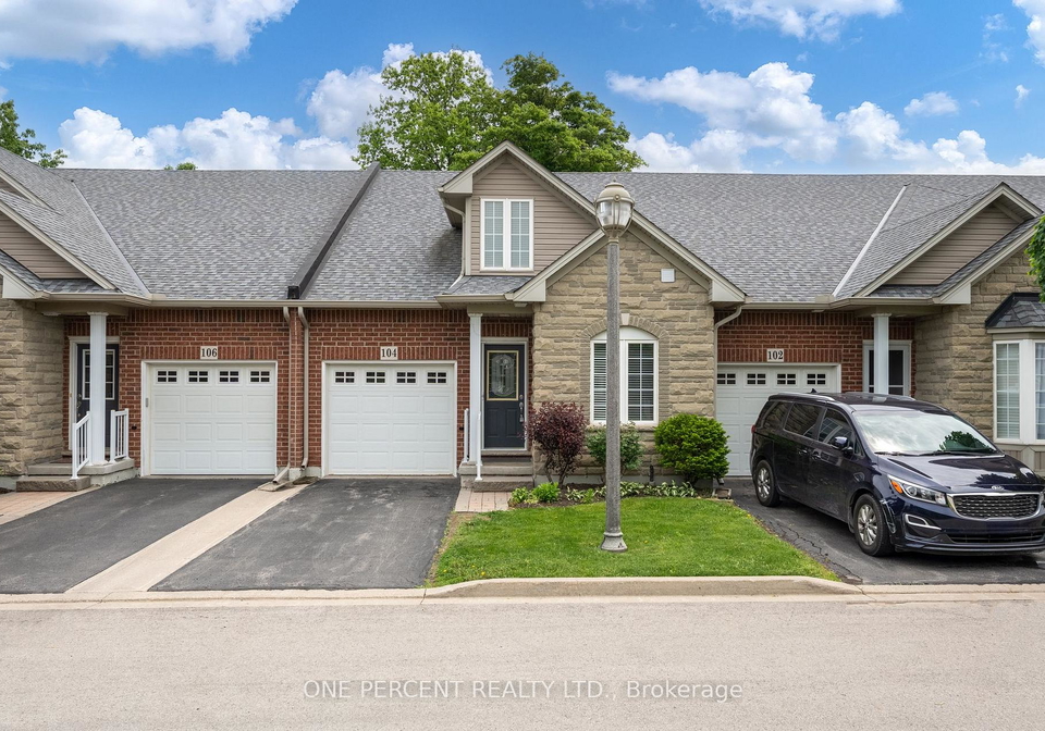 104-oakhampton-trail-hamilton-ontario-x12208764