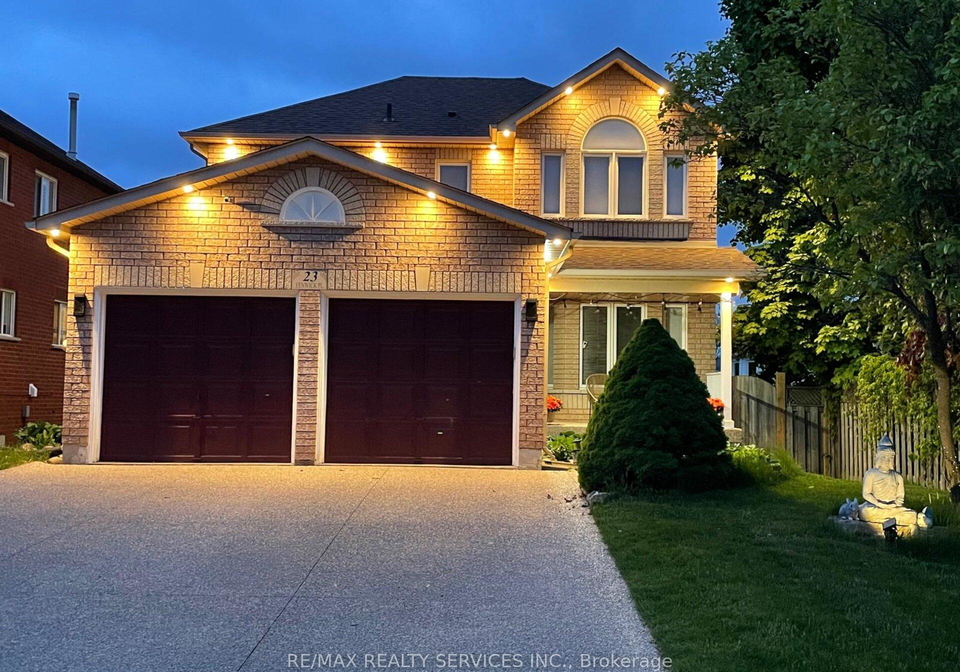 23-fenwick-place-hamilton-ontario-x12208923