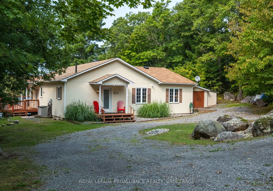 1238-big-gull-lane-frontenac-ontario-x12208974