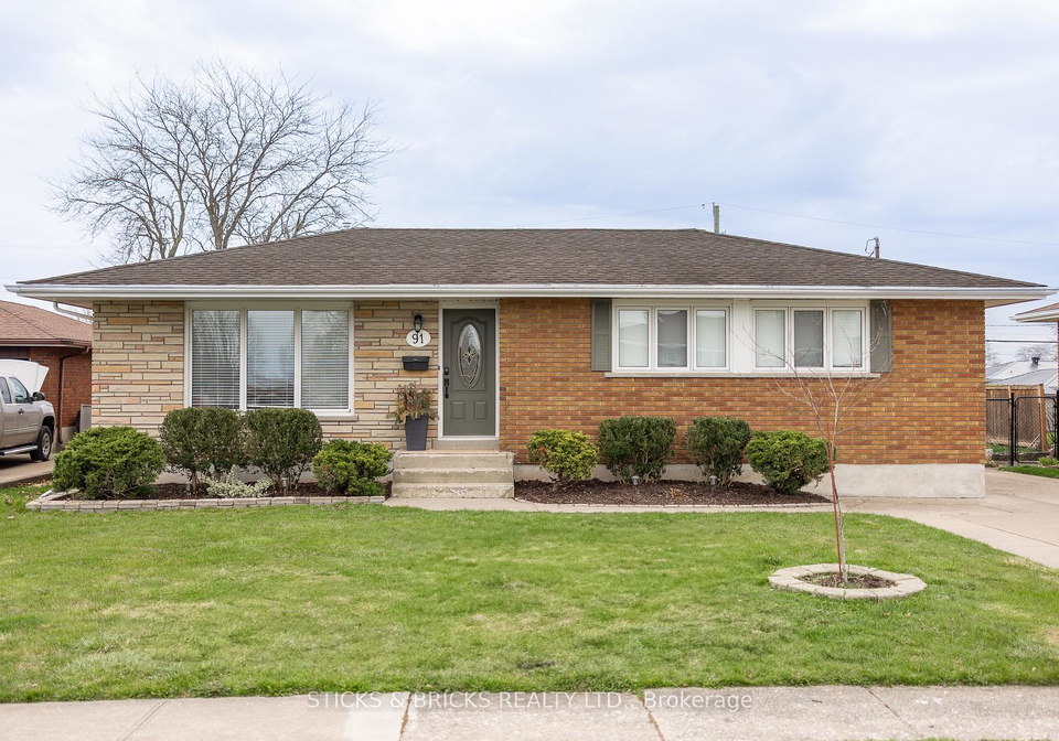 91-elgin-street-thorold-ontario-x12209011