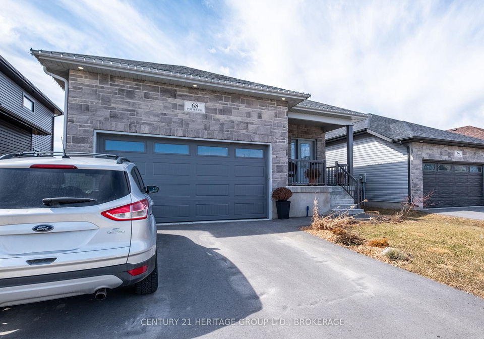 68-potter-drive-loyalist-ontario-x12209128