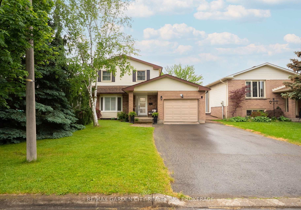 11-vintage-crescent-st-catharines-ontario-x12209168